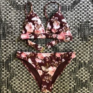 Triangle top Bikini (full suit)